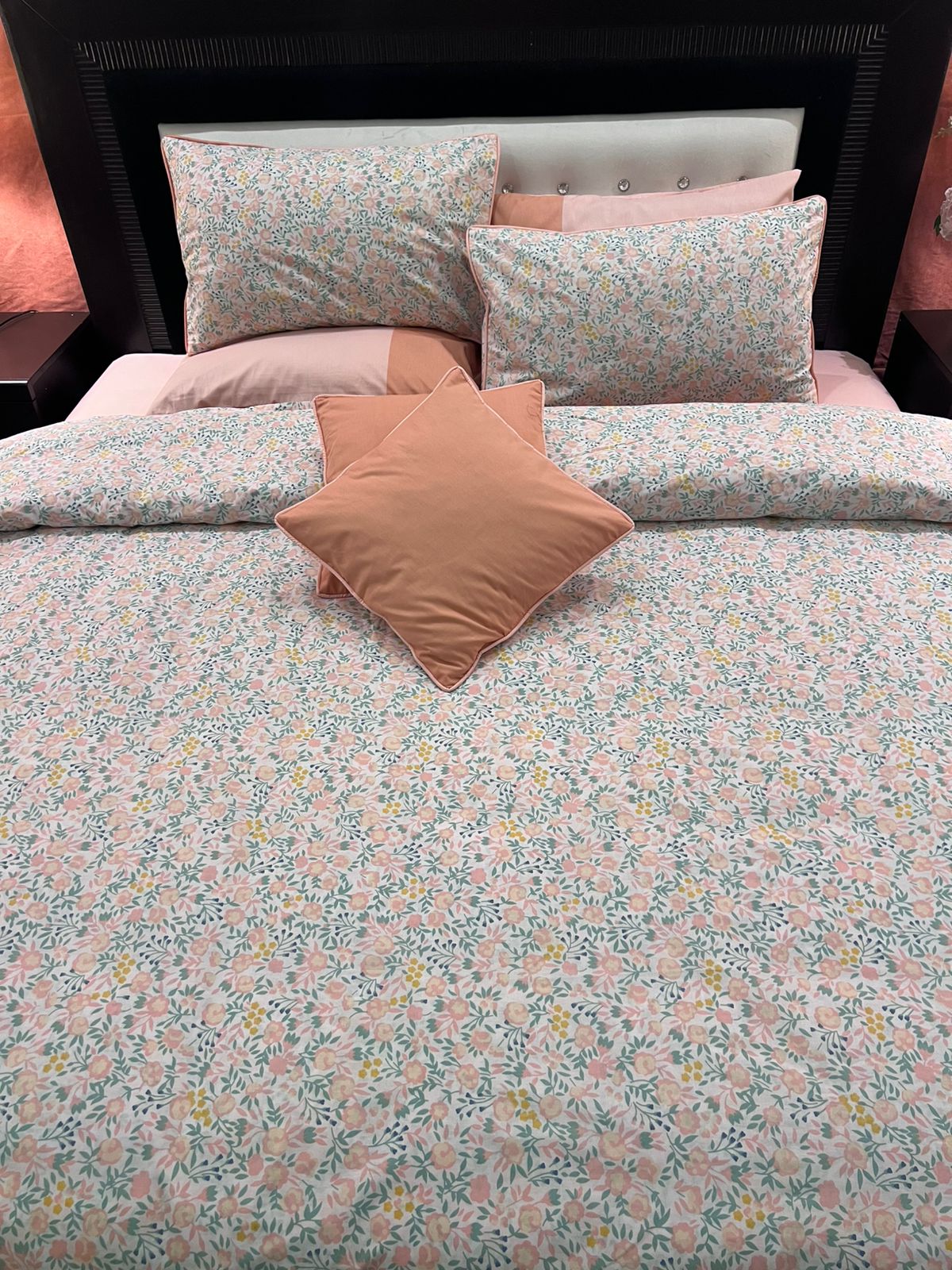 IV698 Cotton Comforter Set - Light Filling