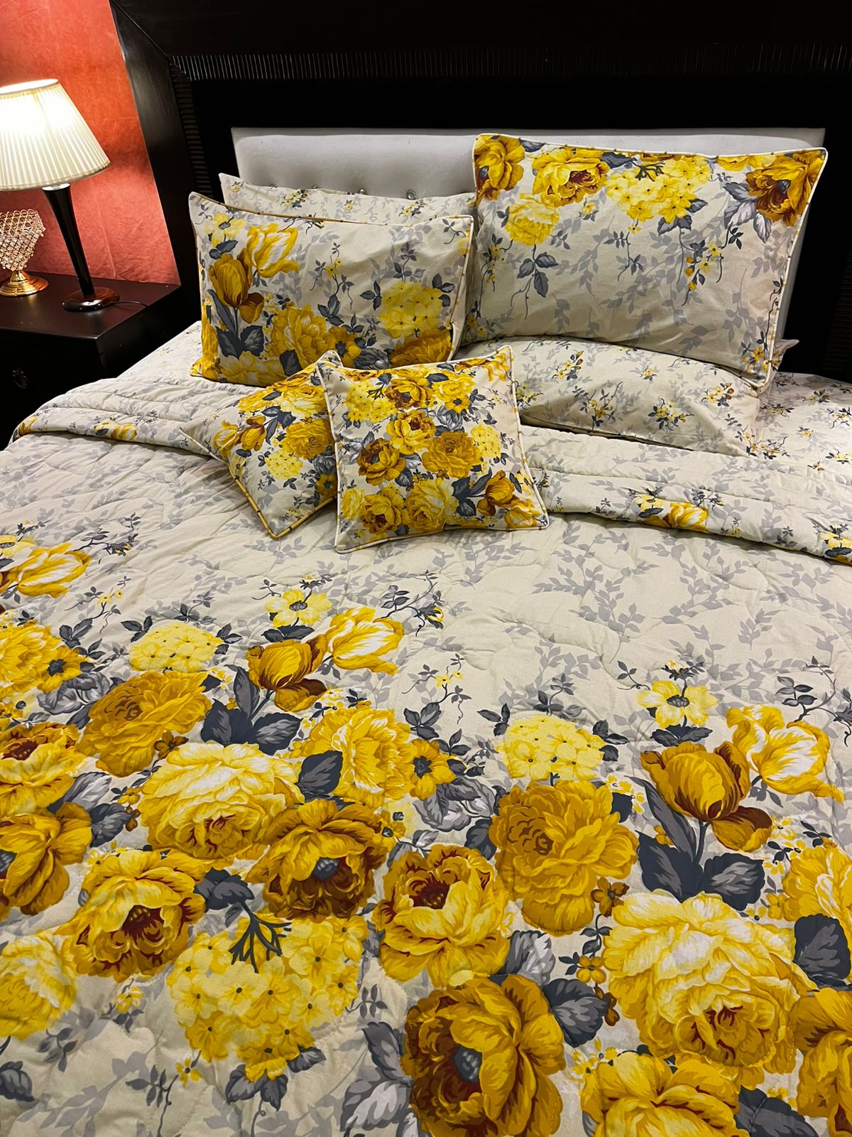 IV679 Cotton Comforter Set - Light Filling