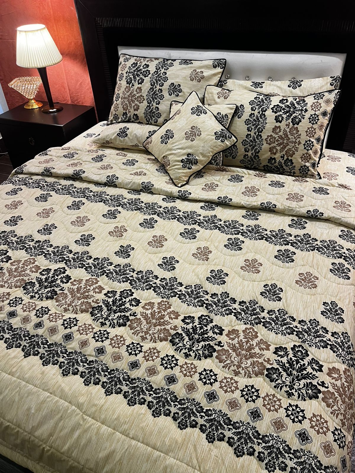 IV647 Cotton Comforter Set - Light Filling