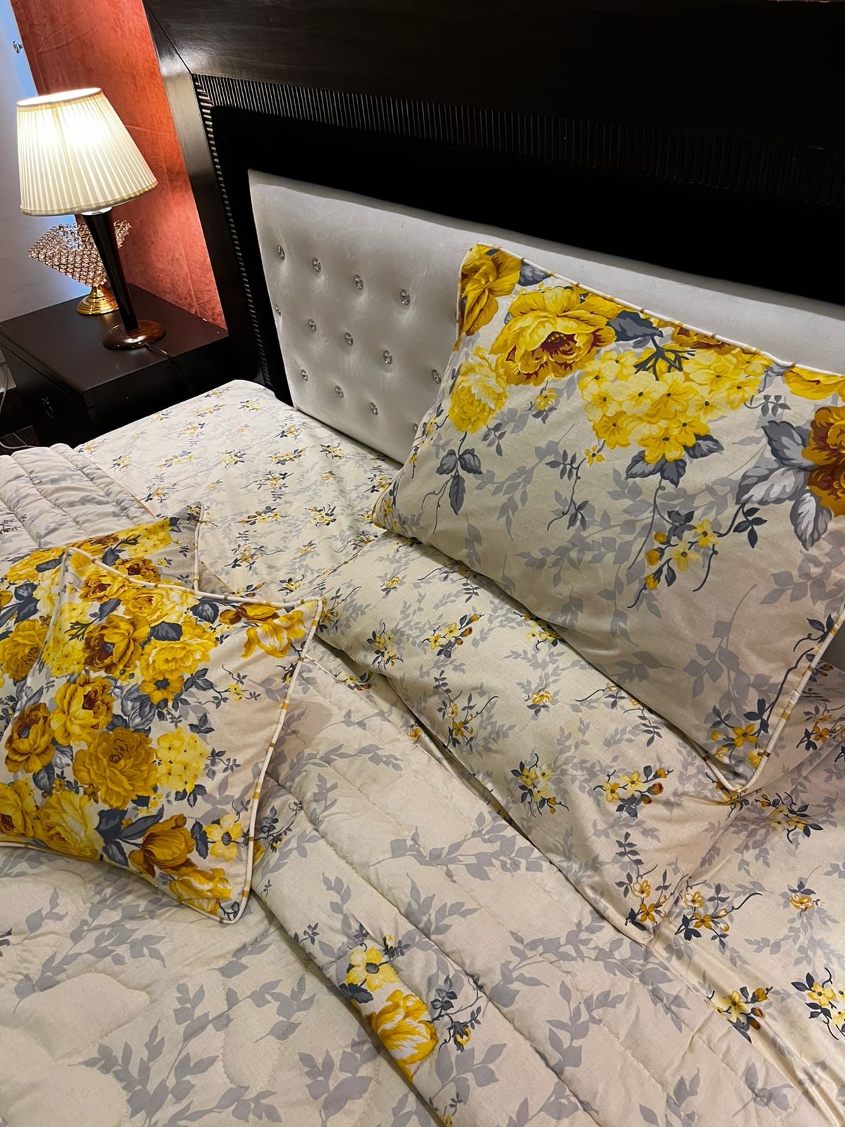 IV679 Cotton Comforter Set - Light Filling