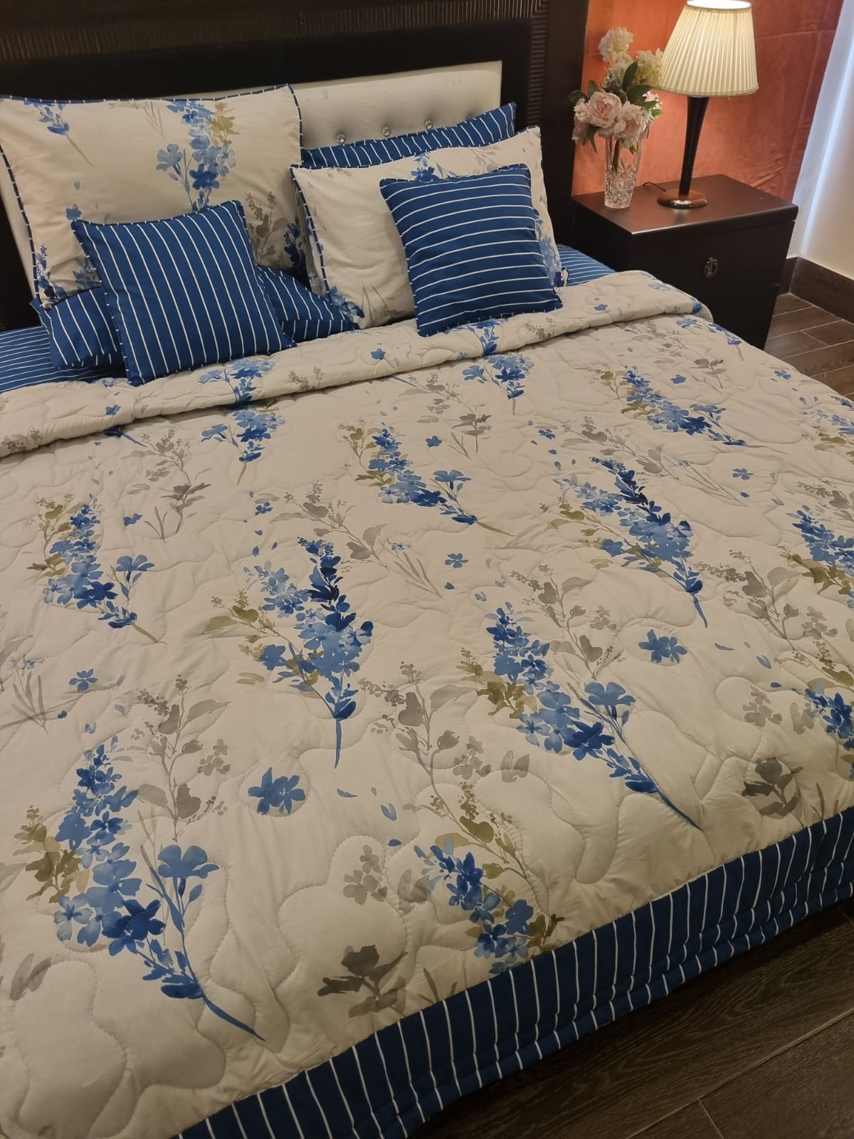 IV684 Cotton Comforter Set - Light Filling