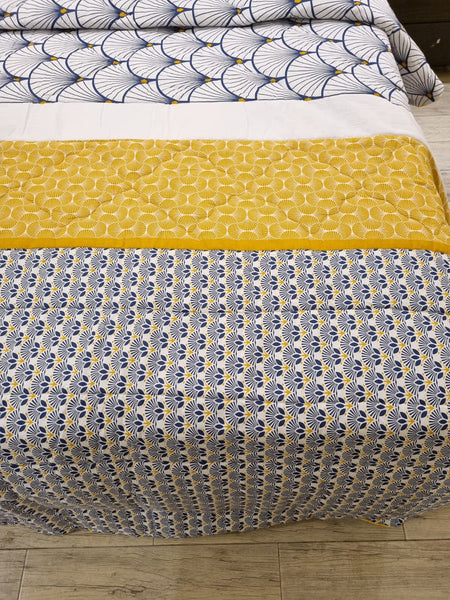 IV130 Comforter Set - Light Filling