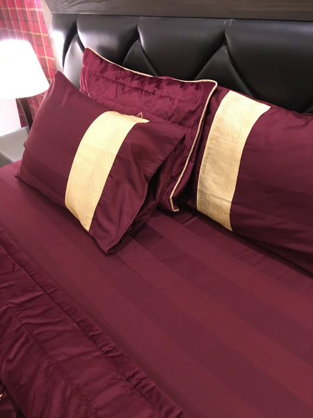 IV4000081 Embroidered Comforter Set - Velvet