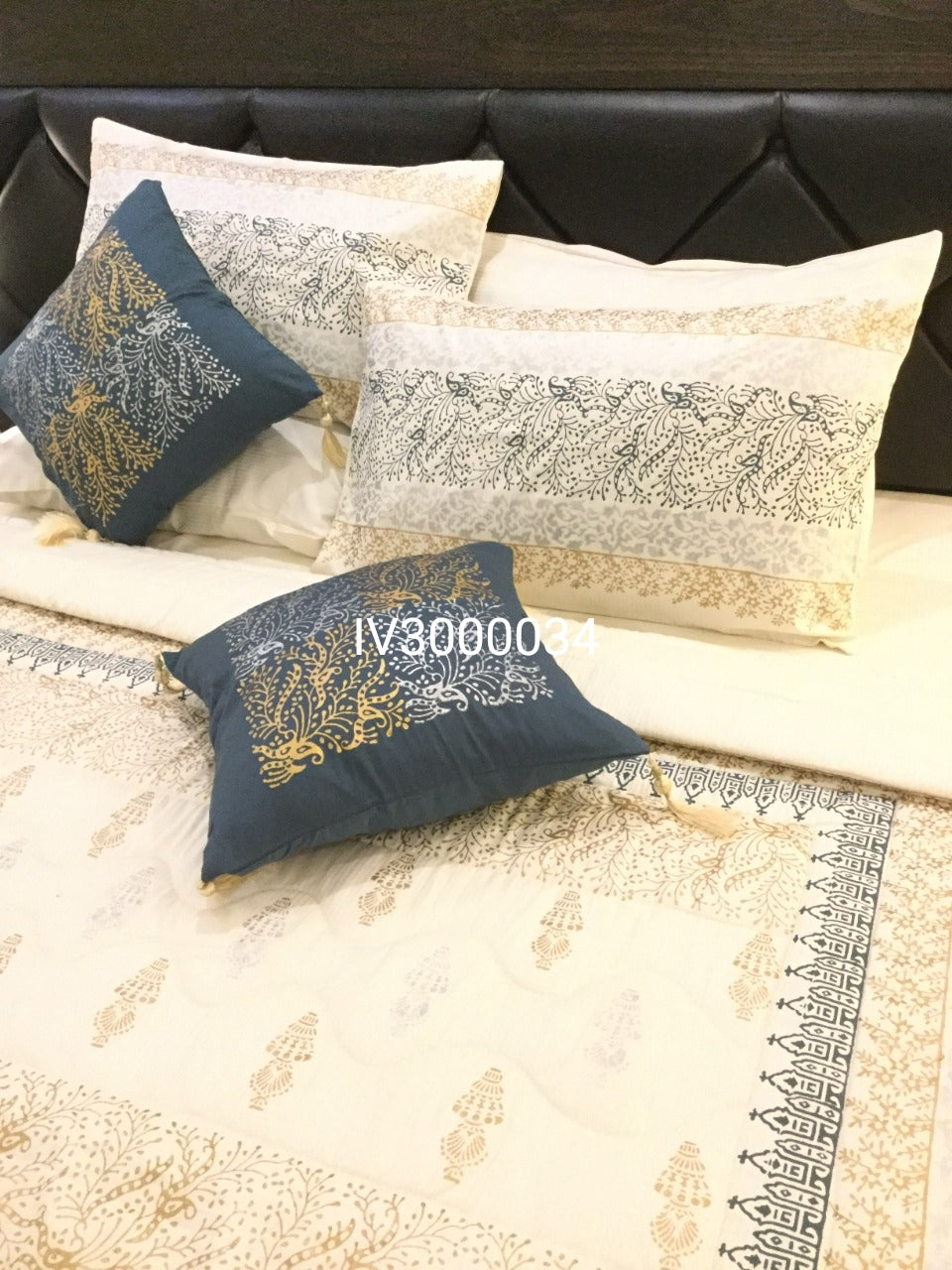 IV3000034 Luxury Block Print Comforter Set - Light Filling