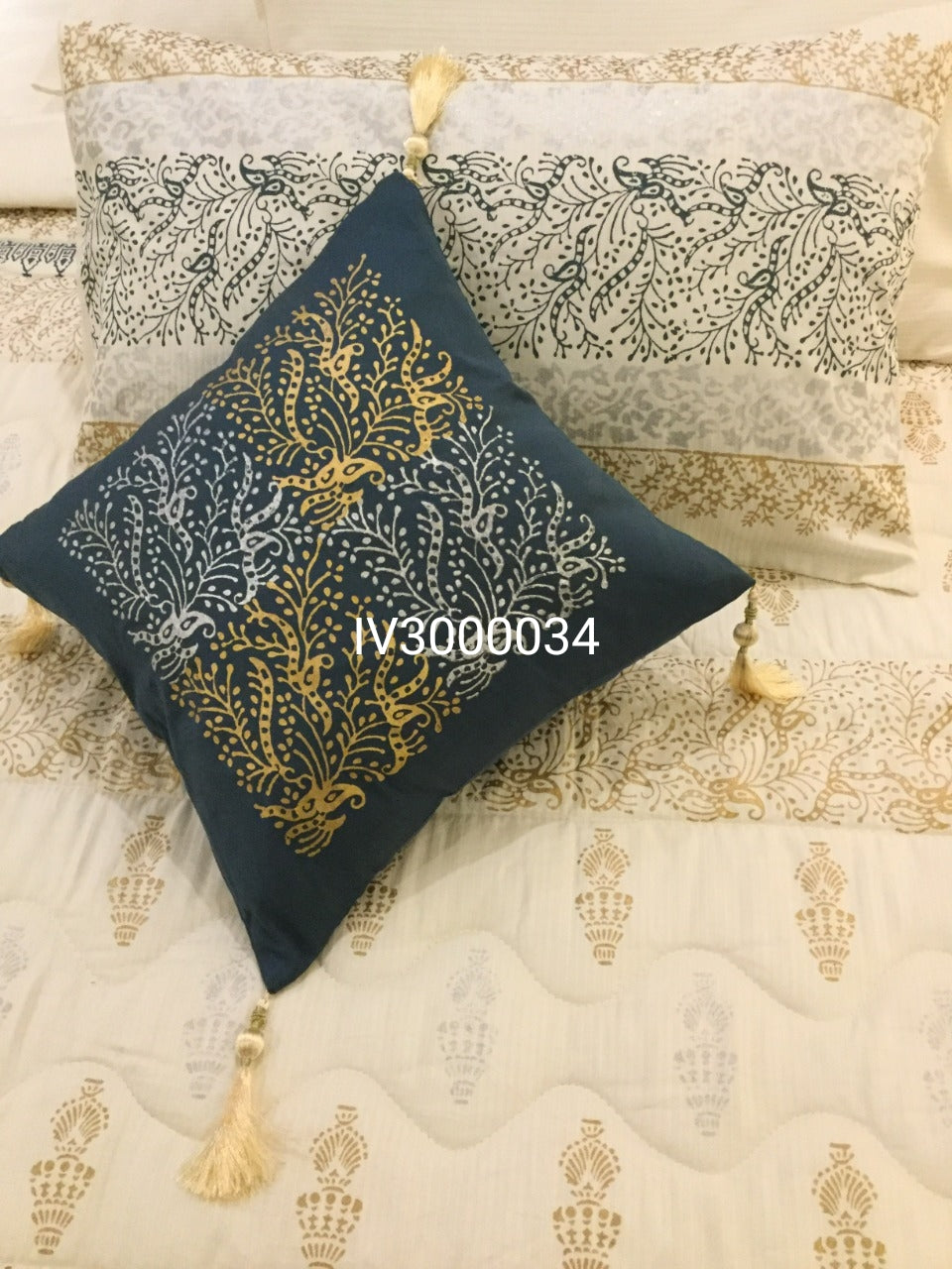 IV3000034 Luxury Block Print Comforter Set - Light Filling